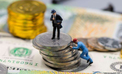 期貨和股票哪個(gè)盈利快？哪個(gè)風(fēng)險(xiǎn)大